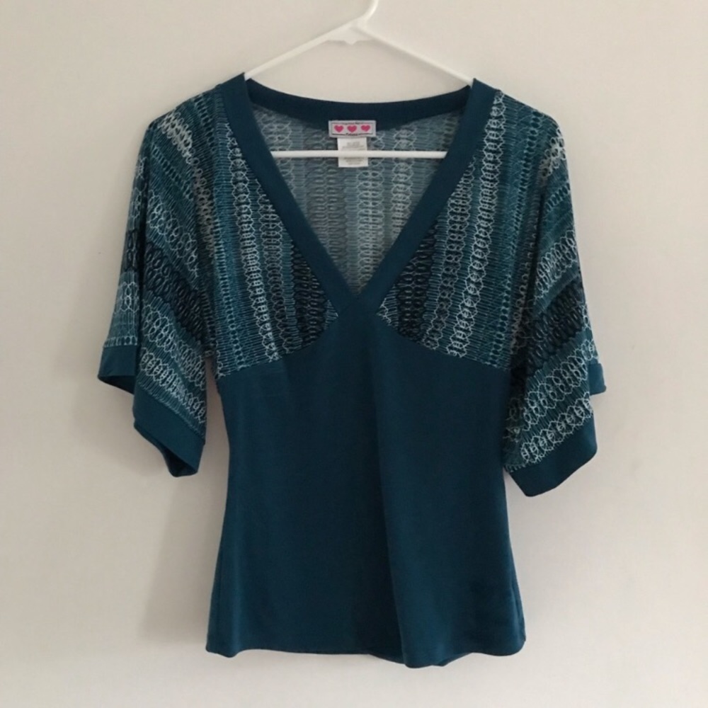 ❤️ Teal v-neck blouse with flare 3/4 length sleeve